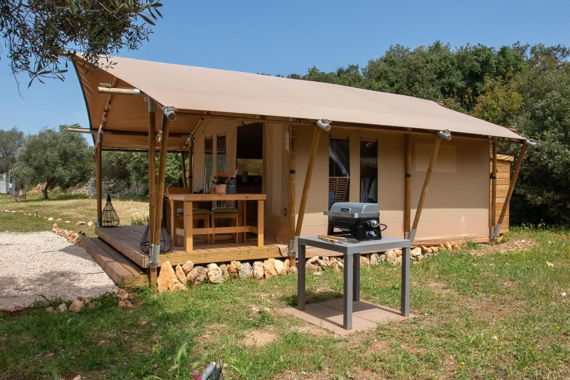 ホテル Domus Olea Glamping チェーリエ・メッサーピカ エクステリア 写真
