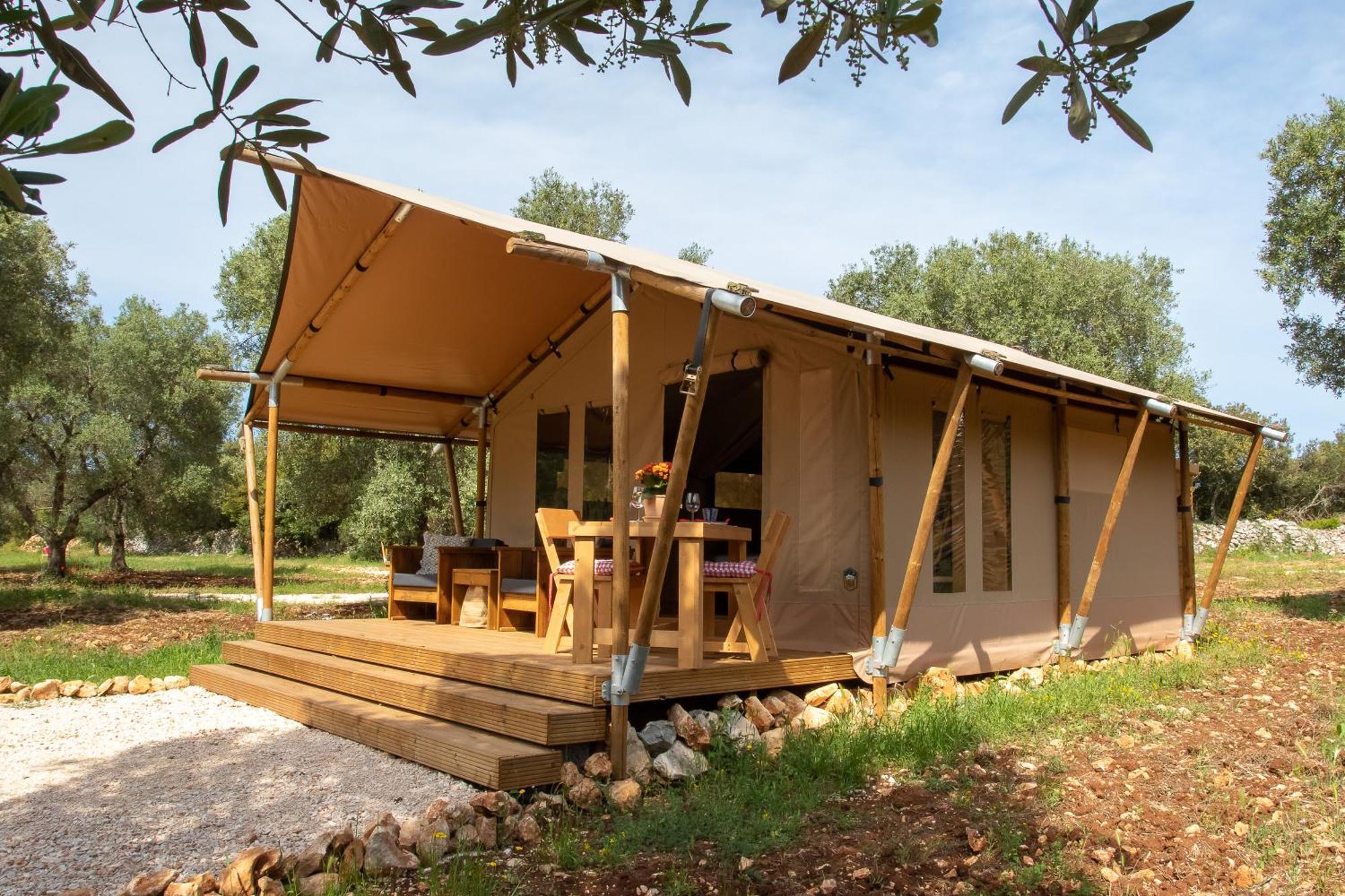 ホテル Domus Olea Glamping チェーリエ・メッサーピカ エクステリア 写真