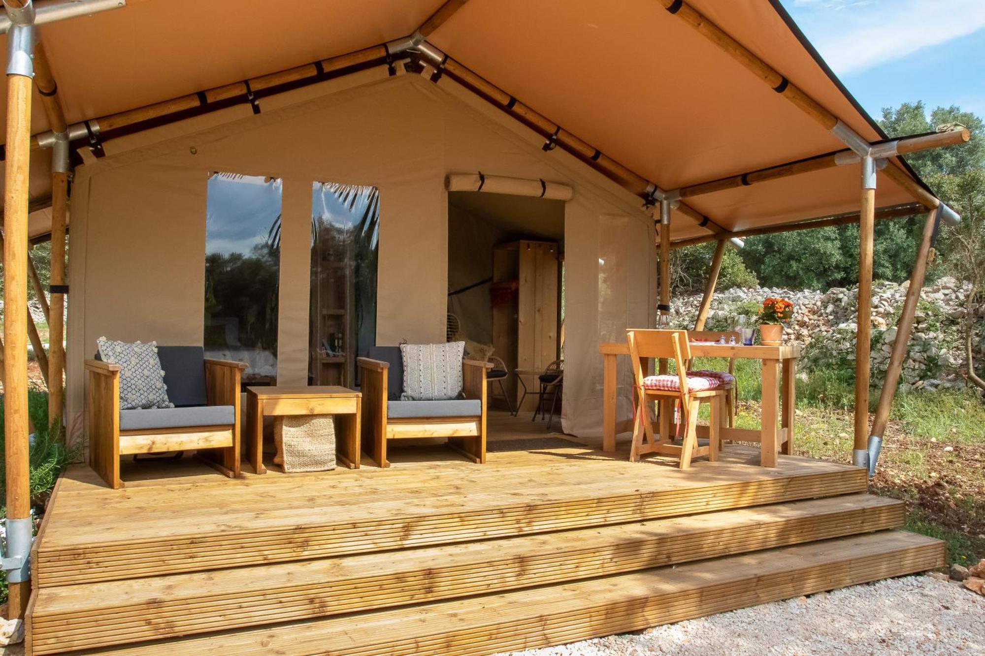 ホテル Domus Olea Glamping チェーリエ・メッサーピカ エクステリア 写真