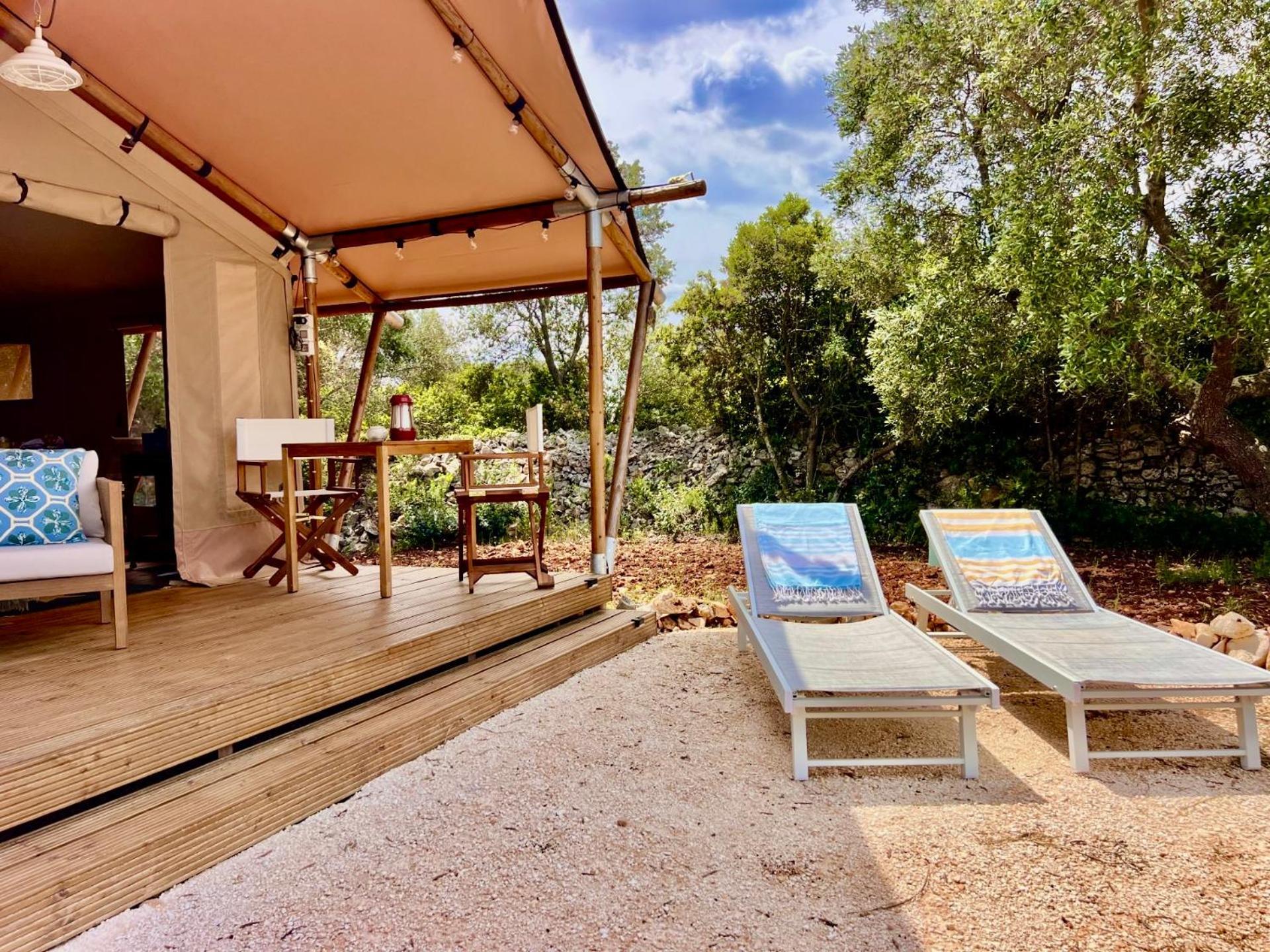 ホテル Domus Olea Glamping チェーリエ・メッサーピカ エクステリア 写真